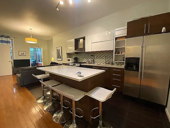 3rd image of 519 W 158th St #1