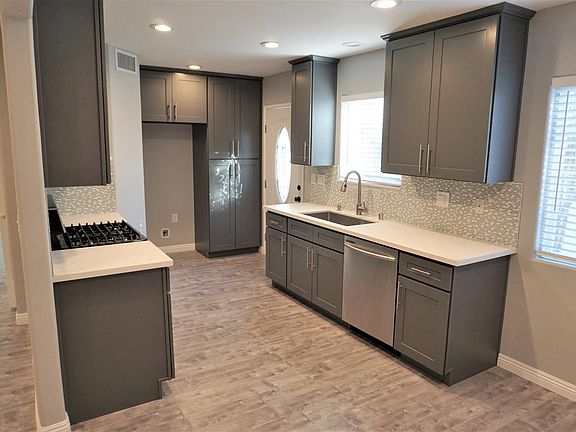 2nd image of 4003 1/2 Orangedale Ave #4003-1/2