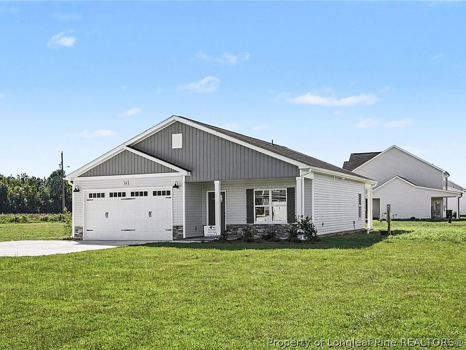 1st image of 33 Evelene Way