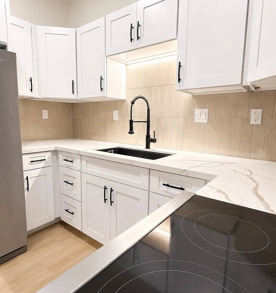 1 bed, 616 sqft, $2,991 — Photo 2