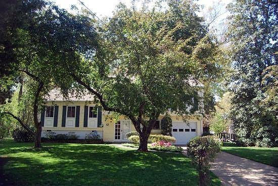 1st image of 12 Briar Patch Pl