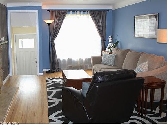 4th image of 437 Parkside Dr