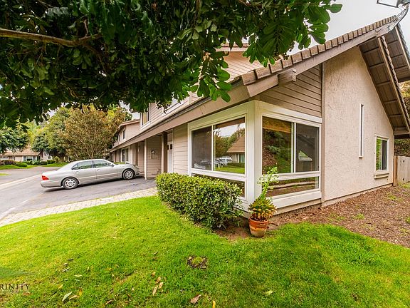2nd image of 516 Turfwood Ln
