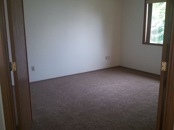 5th image of 5507 E East St