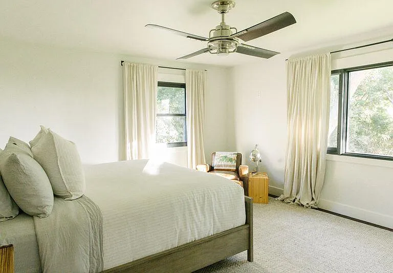 4140 Marina Dr — Photo 10