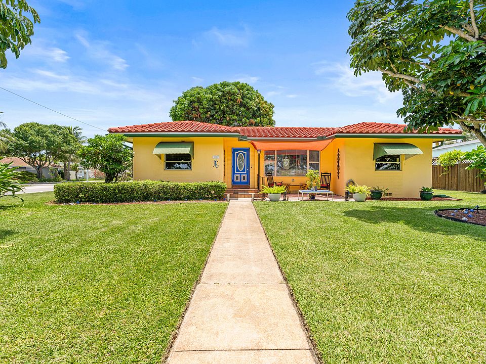 1st image of 1802 Lake Osborne Drive
