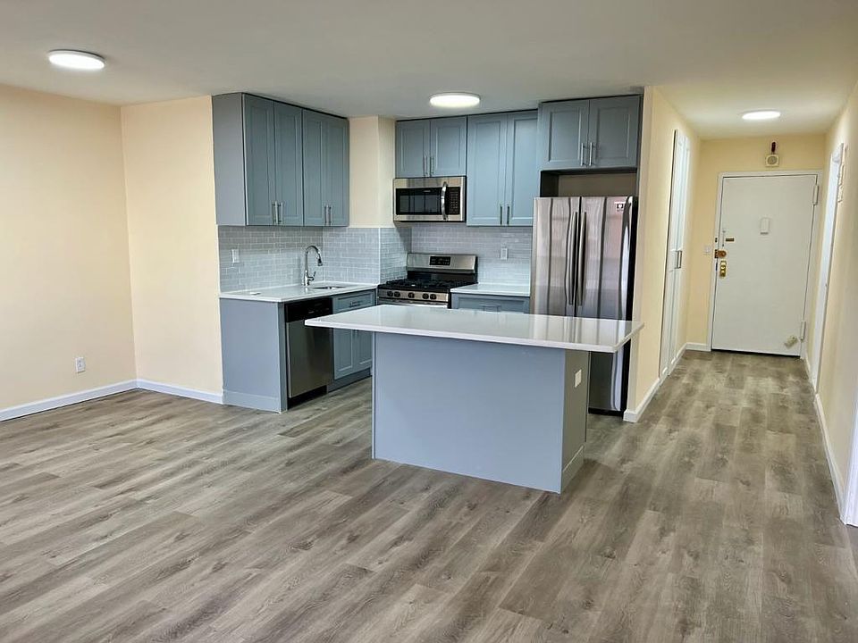 1st image of 270 Marin Blvd #18T