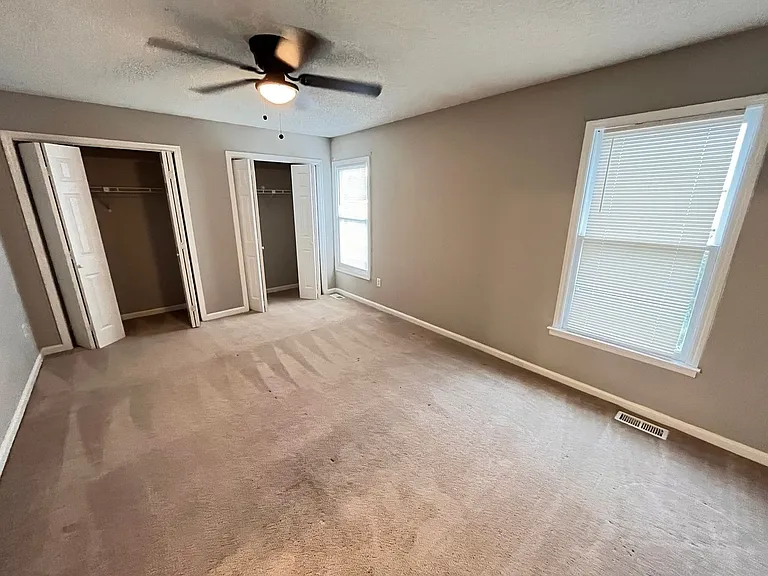 130 Crescent Cir — Photo 15