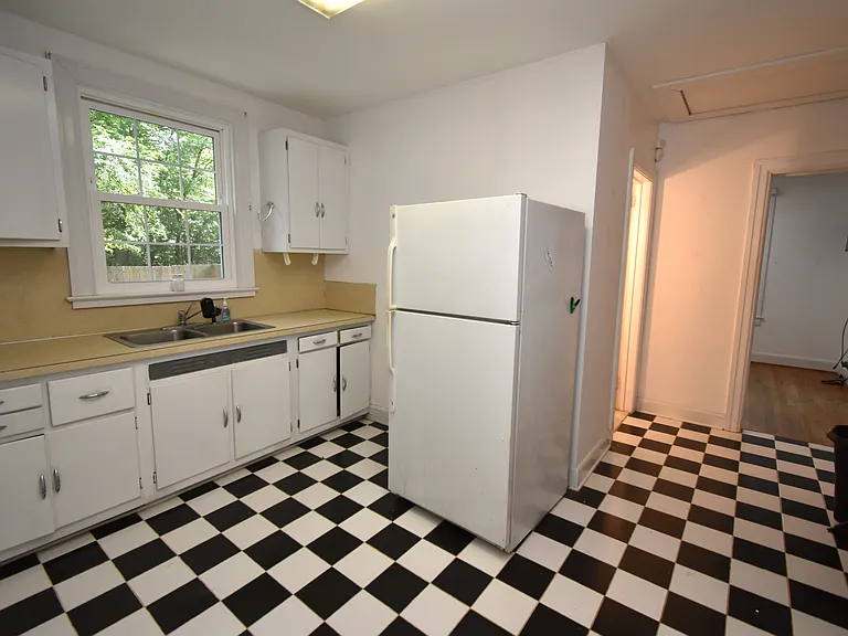 2603 W Carver St — Photo 18
