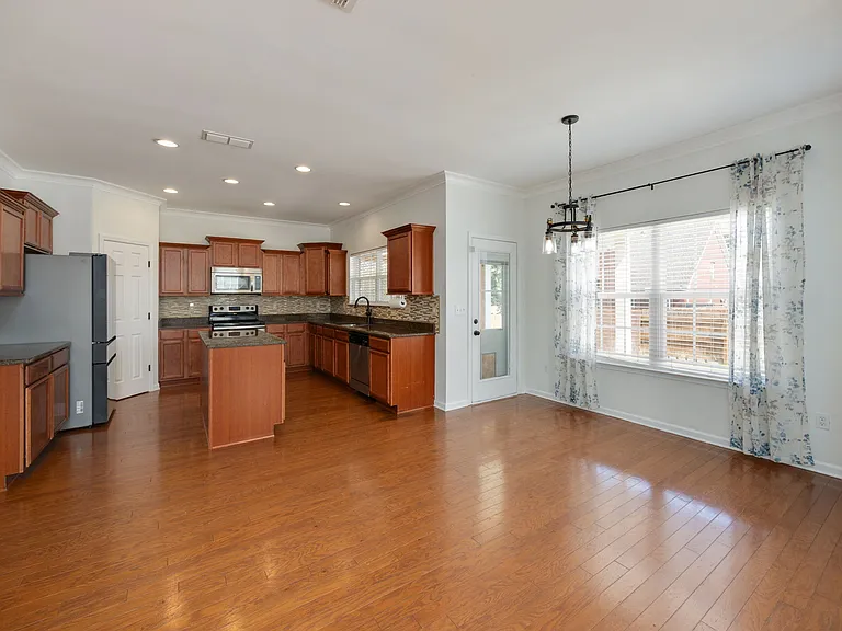 4093 Locerbie Cir — Photo 18