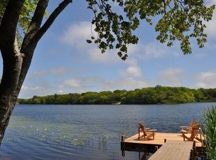 277 Big Fresh Pond Rd, Southampton, NY 11968