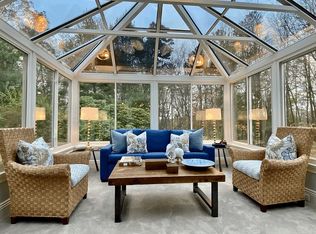 3 Utica Dr, Hudson, MA 01749