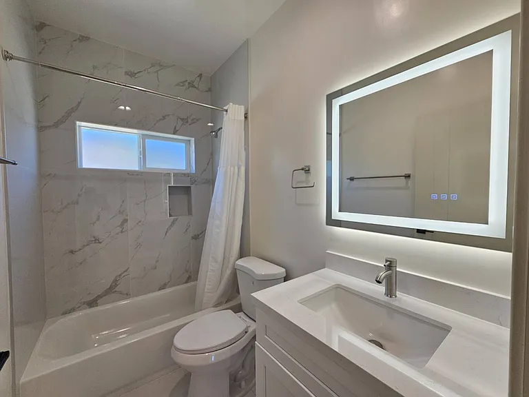 11821 Pipeline Ave #2 — Photo 11