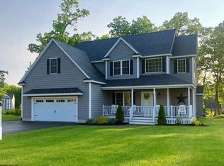 93 Clement Rd, Dracut, MA 01826