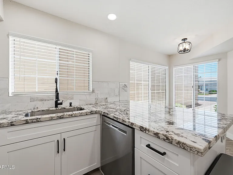 17229 N Zuni Trl — Photo 8