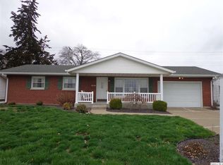 3211 Brentwood Dr, Quincy, IL 62301