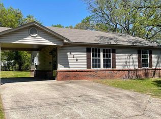 412 E South St, Benton, AR 72015