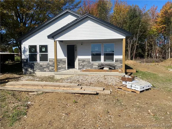 8009 Butler Road, Sellersburg, IN 47172