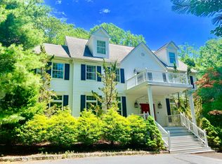 59 Telegraph Hill Rd, Holmdel, NJ 07733