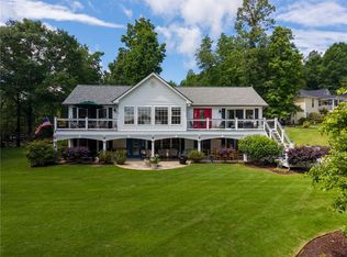 109 S Shore Dr, Fair Play, SC 29643