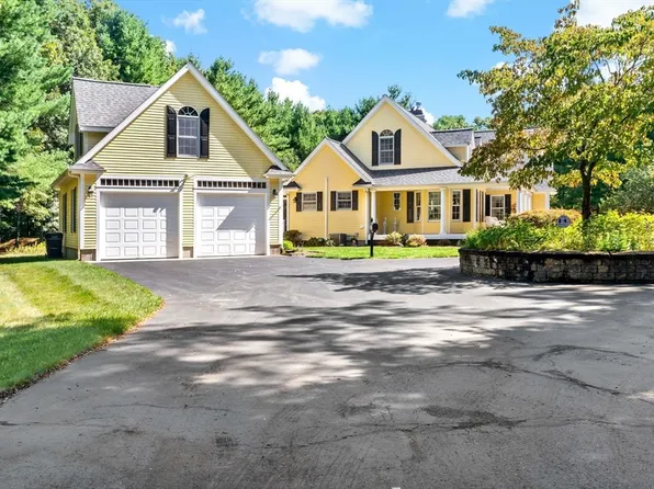 202 Brook St, Rehoboth, MA 02769
