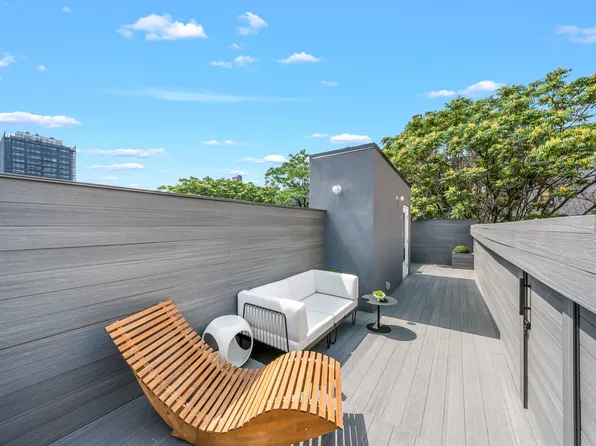 158 West 136th Street image 2 of 31