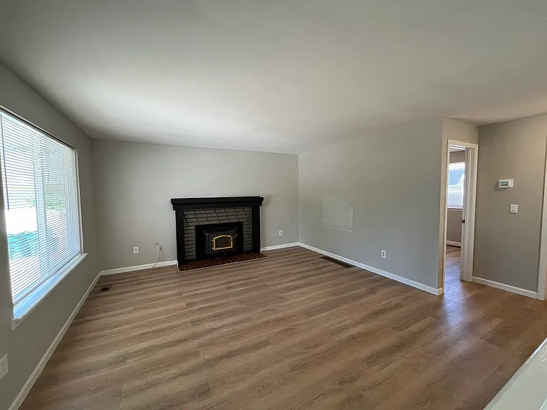 1488 S Bahama St — Photo 5