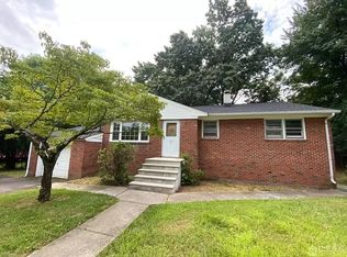 262 Ralph St, Somerset, NJ 08873