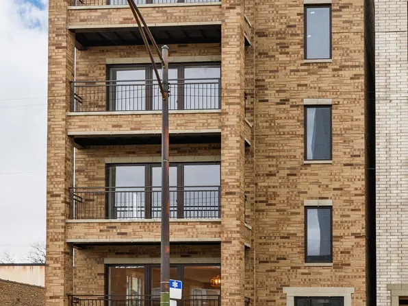 4033 N Elston Ave #3, Chicago, IL 60618