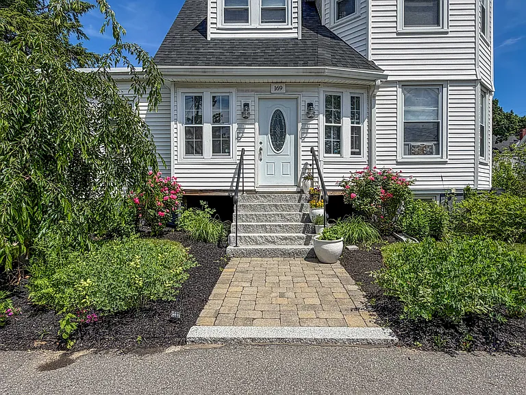 169 Glenwood Ave #2 — Photo 7