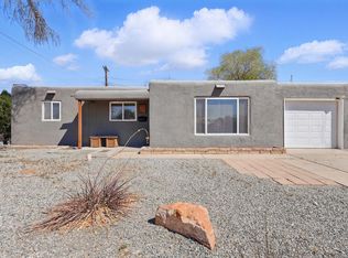 9925 Leyendecker Rd NE, Albuquerque, NM 87112