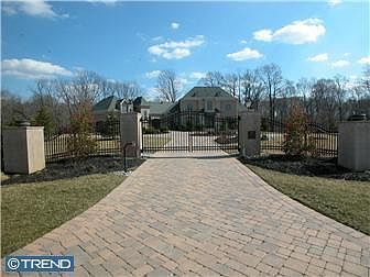 1st image of 220 Bohemia Mill Pond Dr