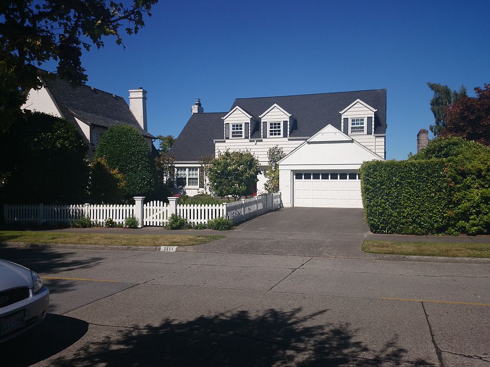 2nd image of 2811 W Viewmont Way W