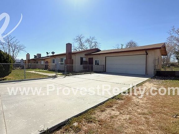 3rd image of 15941 Vine St