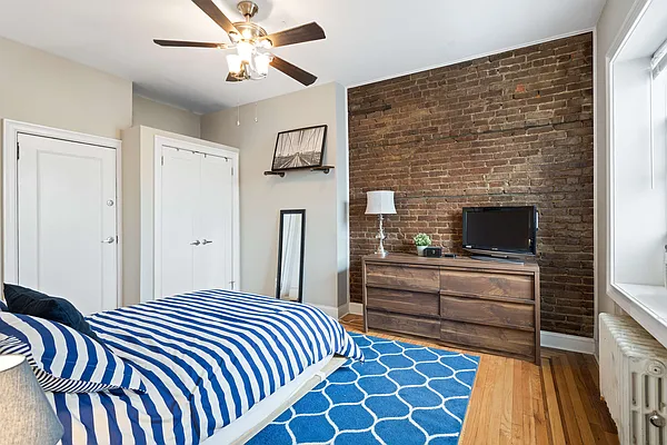 Rented by Compass | media 15