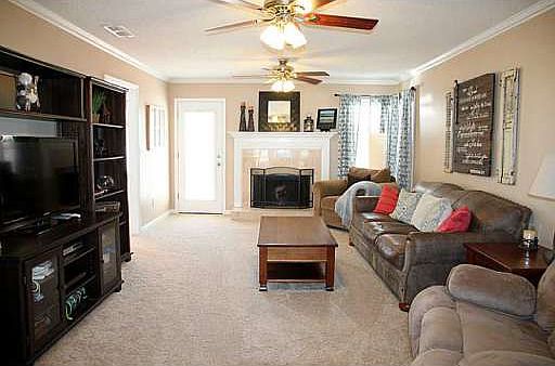 3rd image of 5011 Southland Dr