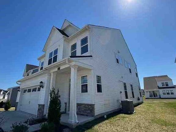 2nd image of 34270 Graham Cir