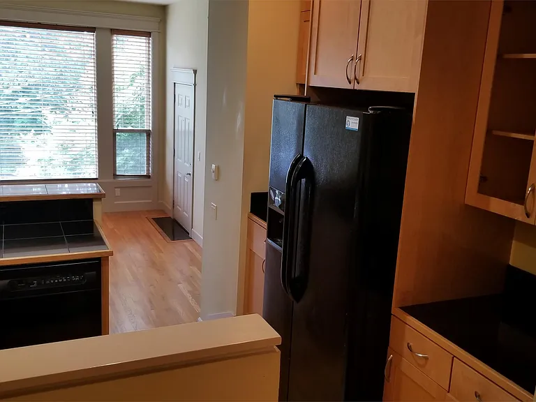 362 Aloha St #1 — Photo 6