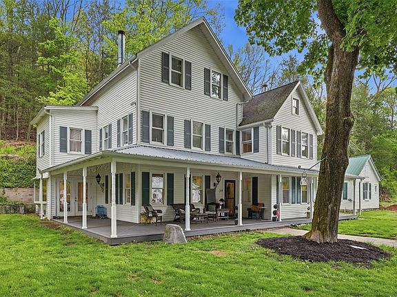 4th image of 3585 Fairyland Rd