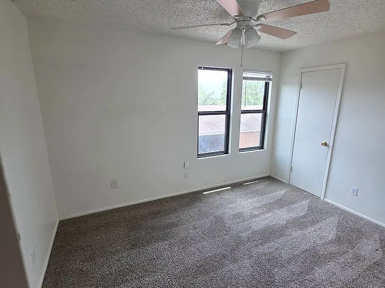 1103 Marlton St — Photo 12