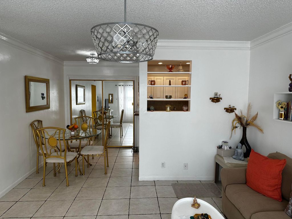 330 S CYPRESS Road #610, photo 9