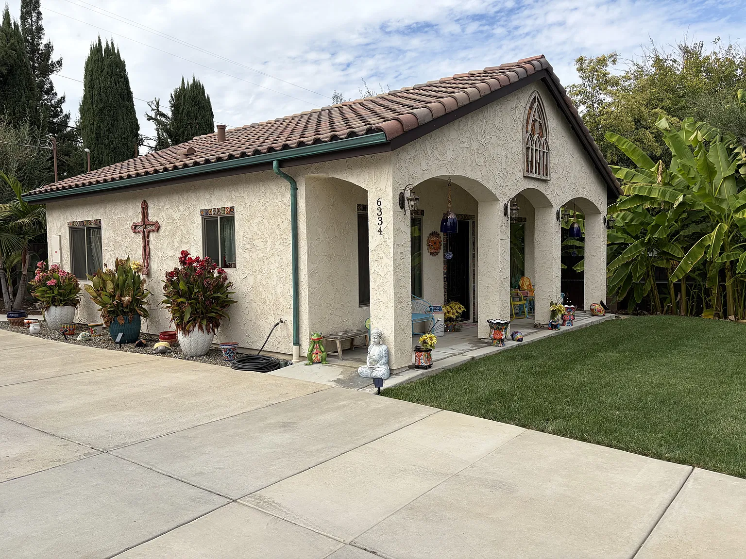 2 bed, 750 sqft, $2,500 — Photo 2