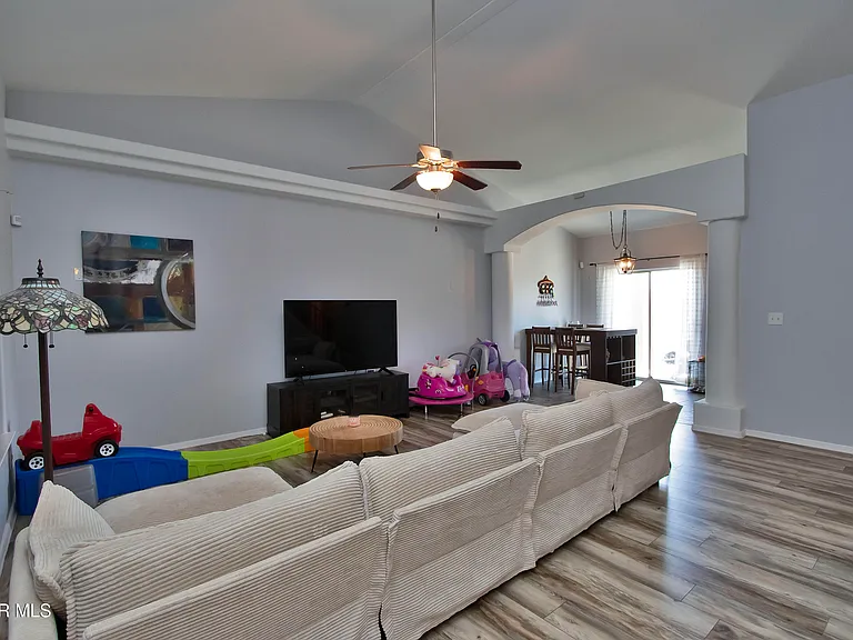 7208 Brick Dust St — Photo 16