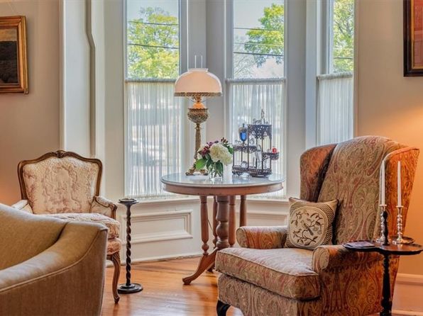 109 N Cave Spring St, Cedartown, GA 30125