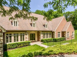 825 Persimmon Rd, Sewickley, PA 15143