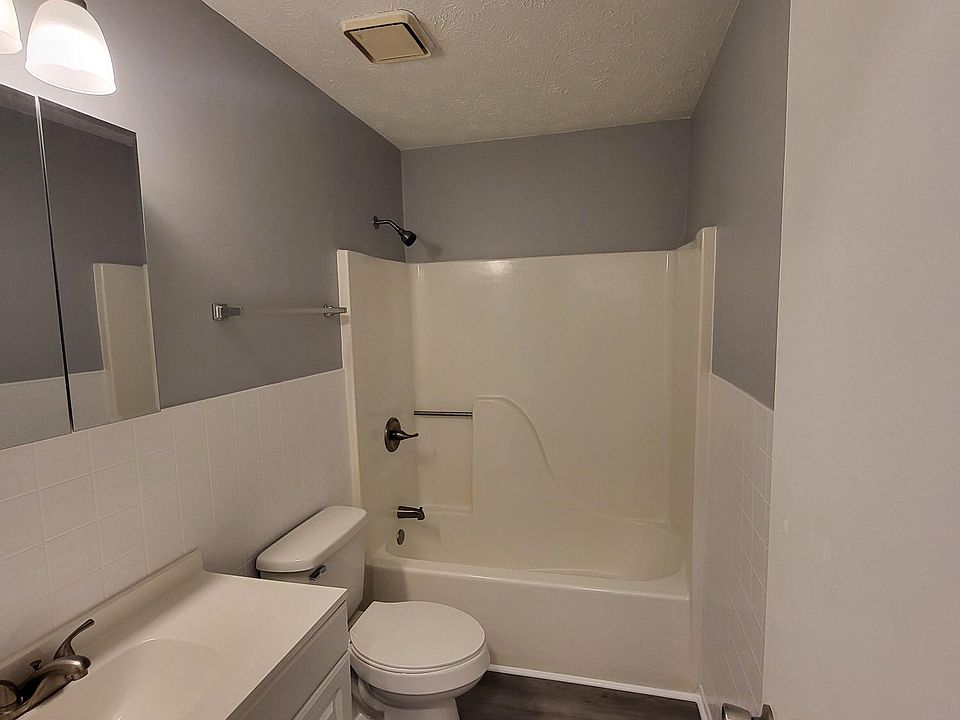 1st image of 1323 Jefferson St #A