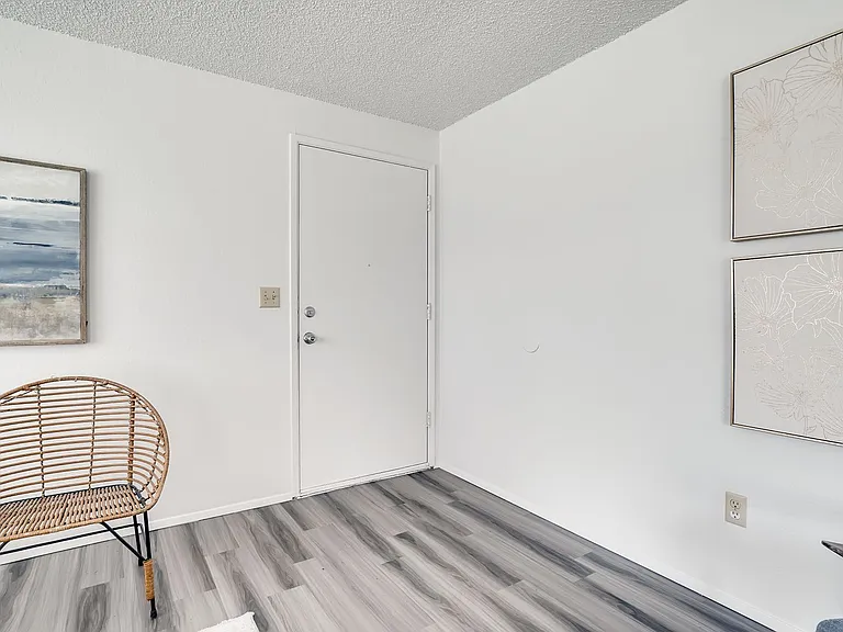 2502 M St NE #A — Photo 32