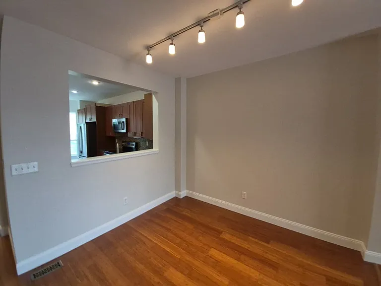 1205 Cutter St — Photo 5