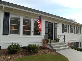 9905 Cable Dr, Kensington, MD 20895