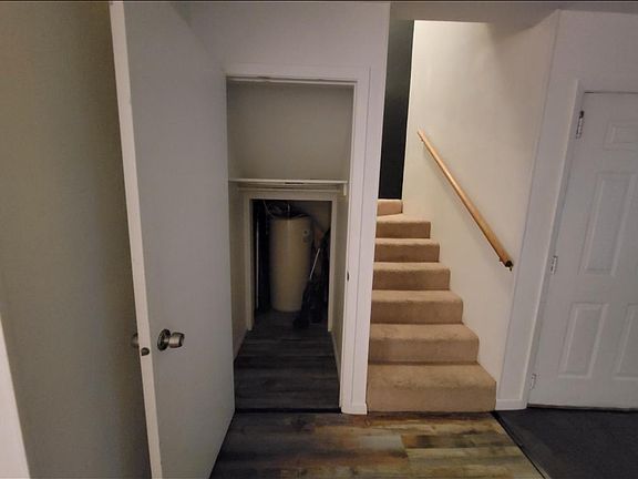 5th image of 850 Shenandoah Dr #1